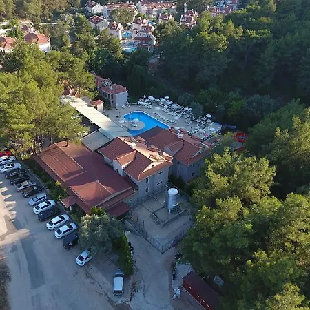 호텔 Pine Valley 4*